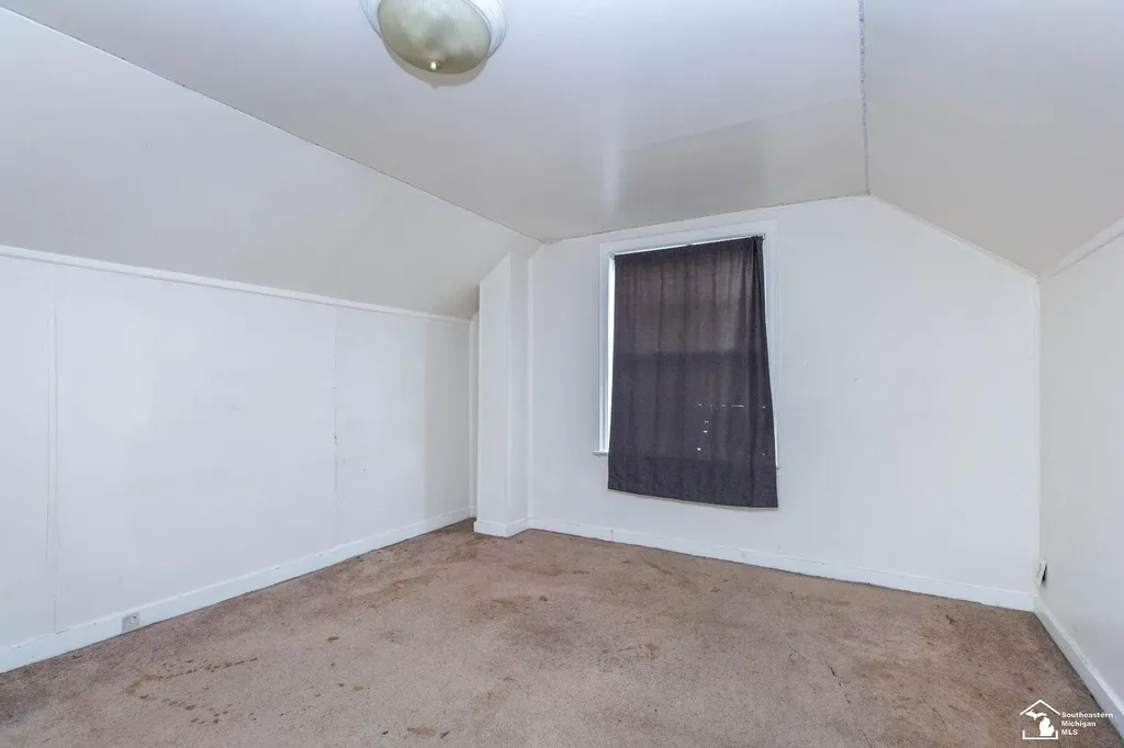 2169 Cicotte Avenue Lincoln Park City MI 48146