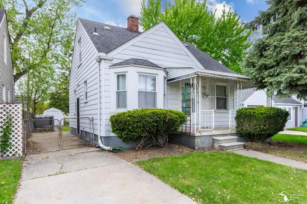 2169 Cicotte Avenue Lincoln Park City MI 48146