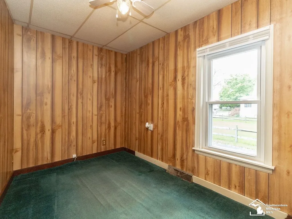 1623 Oak Street Monroe City MI 48161
