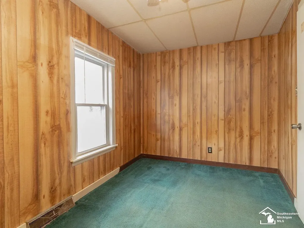 1623 Oak Street Monroe City MI 48161
