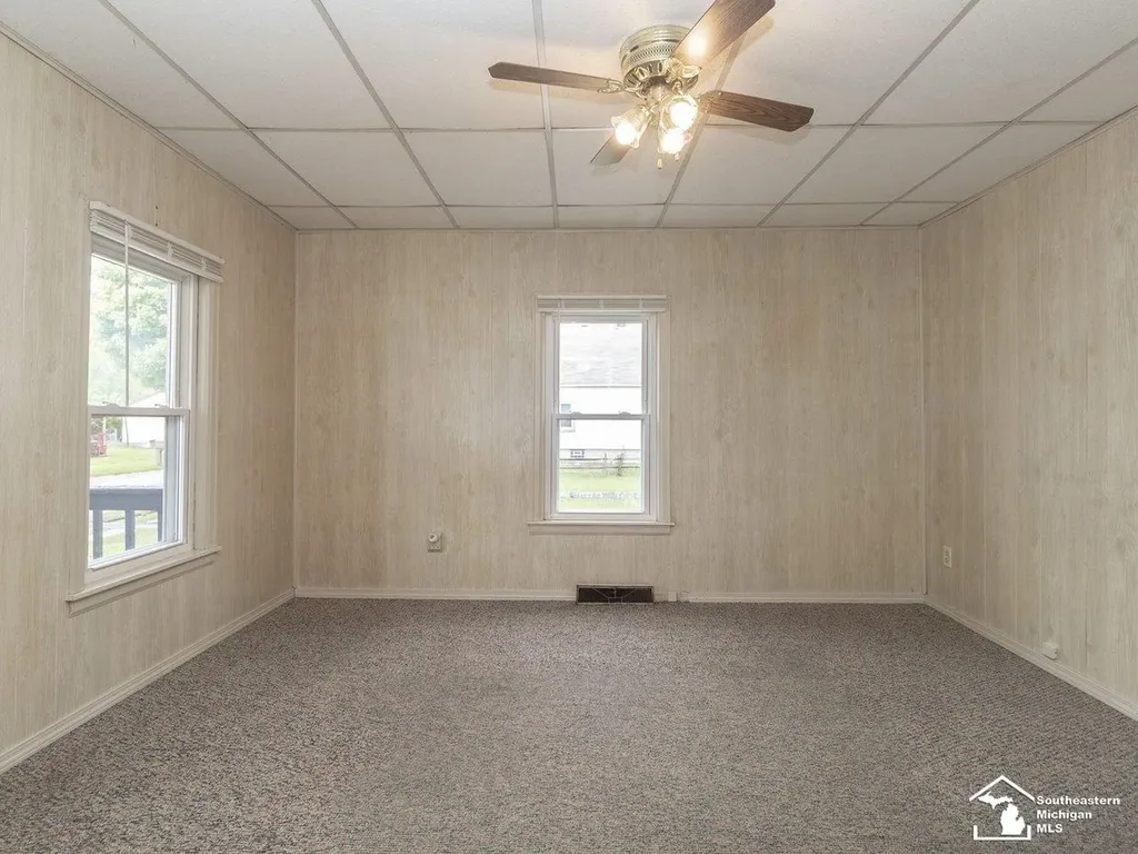 1623 Oak Street Monroe City MI 48161