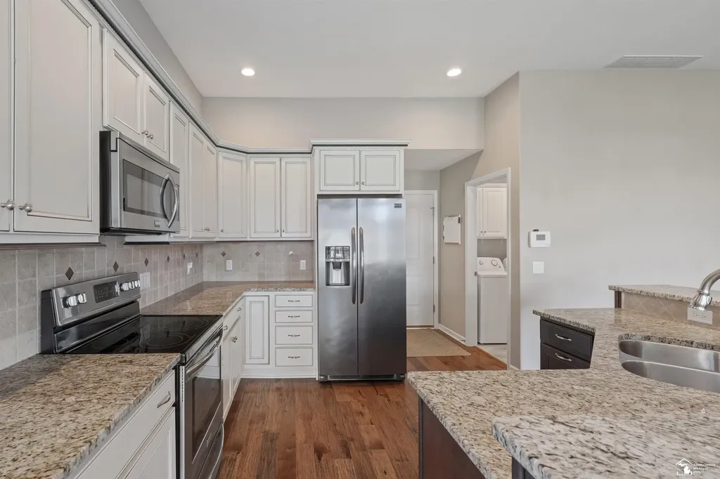 6763 W Summer Breeze Drive Bedford Township MI 48144
