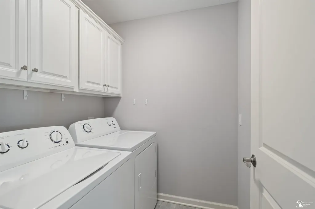 6763 W Summer Breeze Drive Bedford Township MI 48144