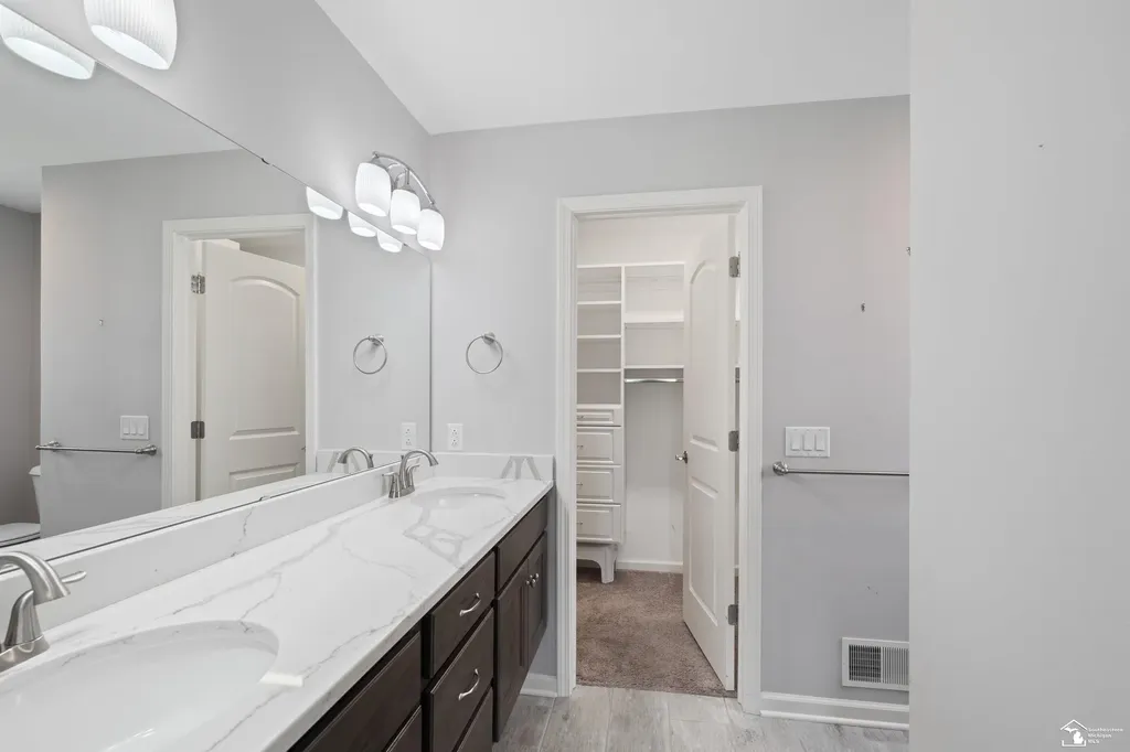 6763 W Summer Breeze Drive Bedford Township MI 48144