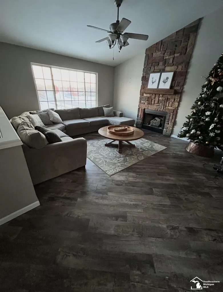 197 Dundee Ridge Drive Dundee Village MI 48131