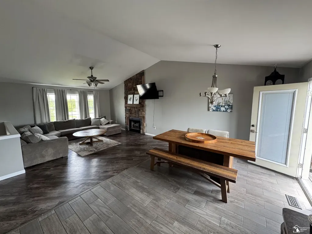 197 Dundee Ridge Drive Dundee Village MI 48131