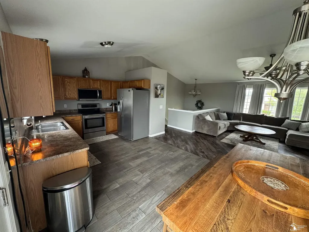 197 Dundee Ridge Drive Dundee Village MI 48131