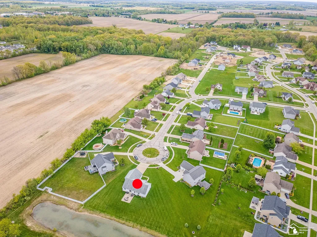 901 Plum Tree Circle Raisinville Township MI 48161