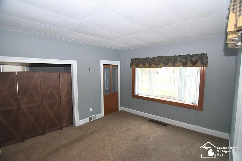 317 E 5th Street Monroe City MI 48161