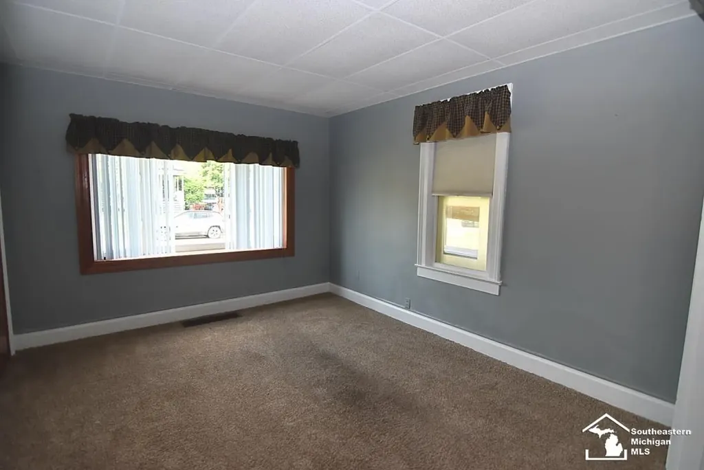 317 E 5th Street Monroe City MI 48161