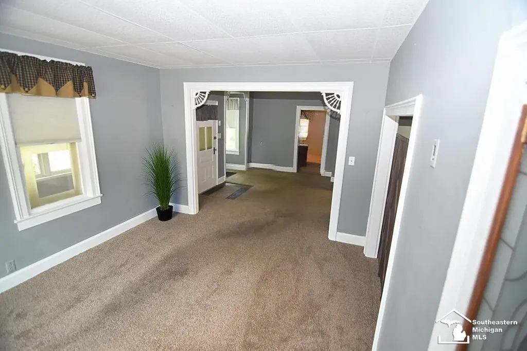 317 E 5th Street Monroe City MI 48161