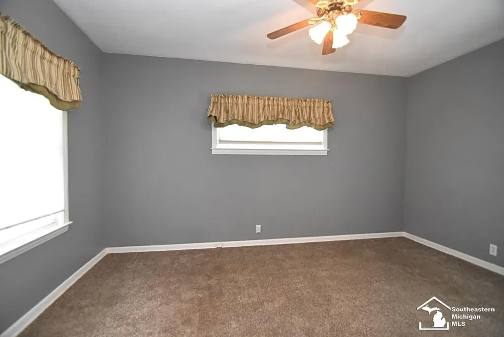 317 E 5th Street Monroe City MI 48161