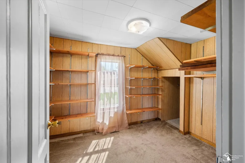 6025 Summit Street Exeter Township MI 48159