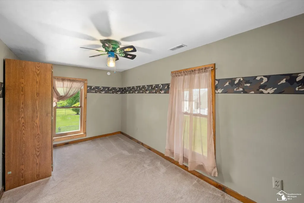 6025 Summit Street Exeter Township MI 48159