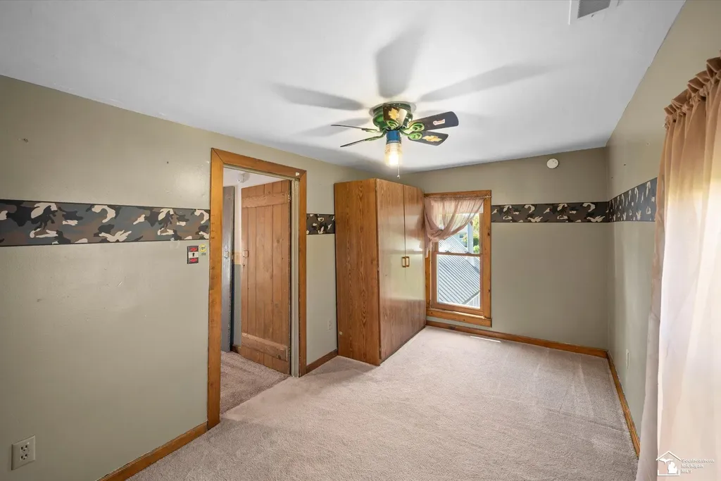 6025 Summit Street Exeter Township MI 48159