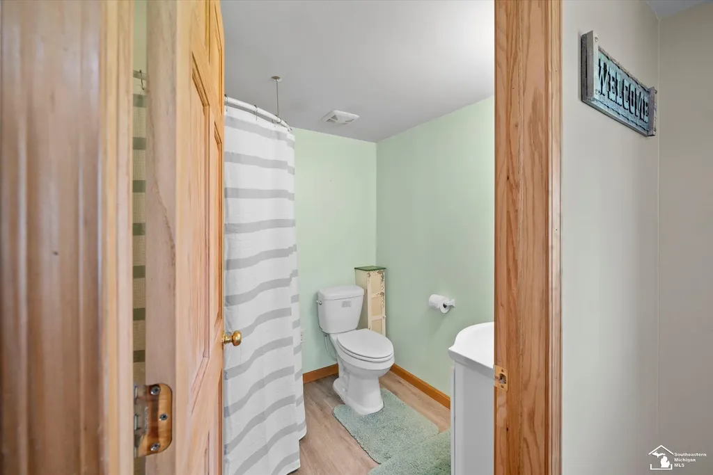6025 Summit Street Exeter Township MI 48159