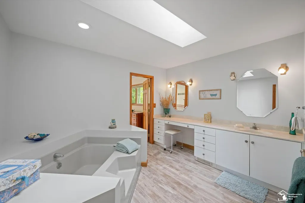 8085 Wadding Drive Cambridge Township MI 49265