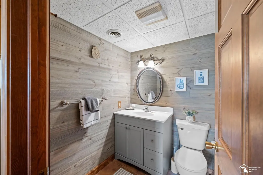 8085 Wadding Drive Cambridge Township MI 49265