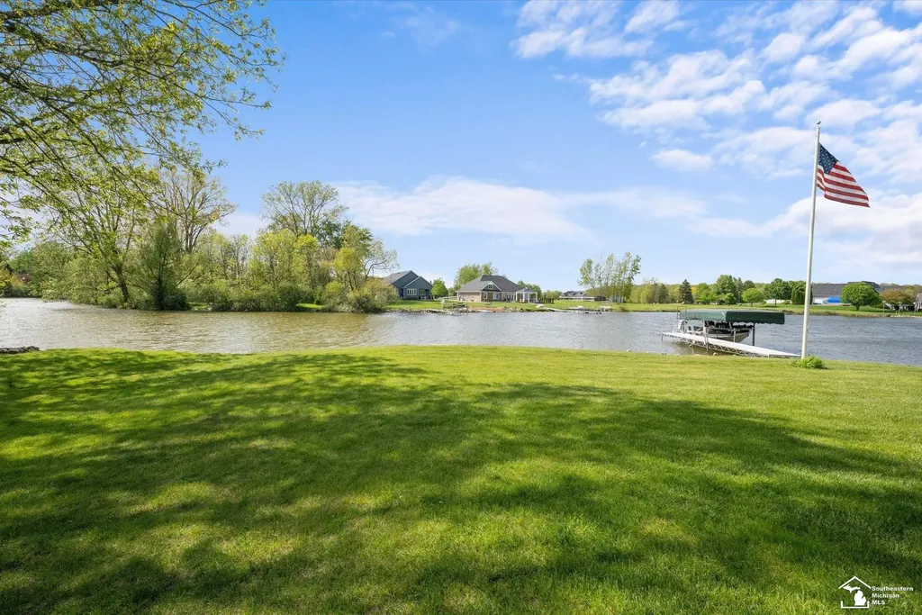 8085 Wadding Drive Cambridge Township MI 49265