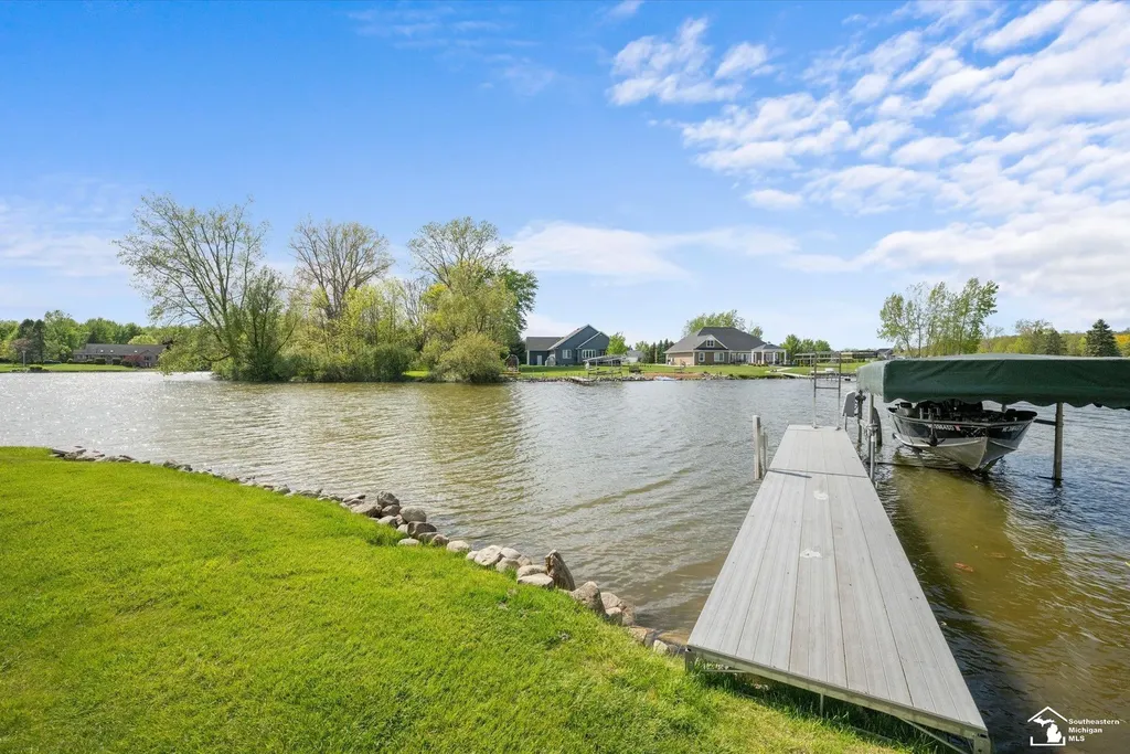8085 Wadding Drive Cambridge Township MI 49265