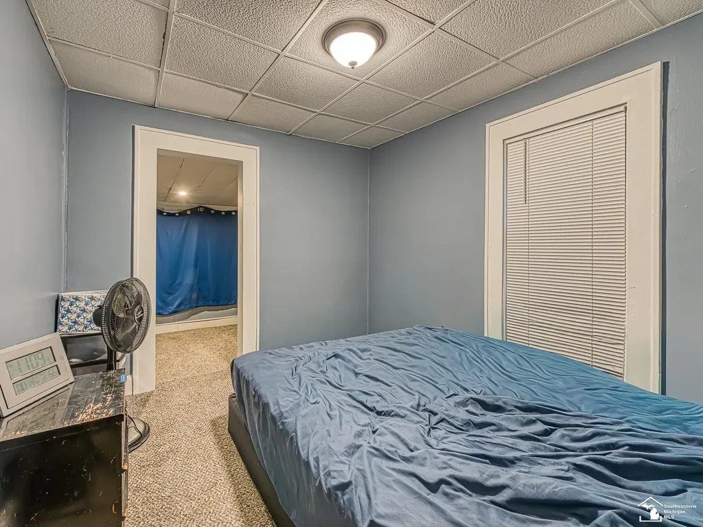 1288 Stewart Avenue Lincoln Park City MI 48146