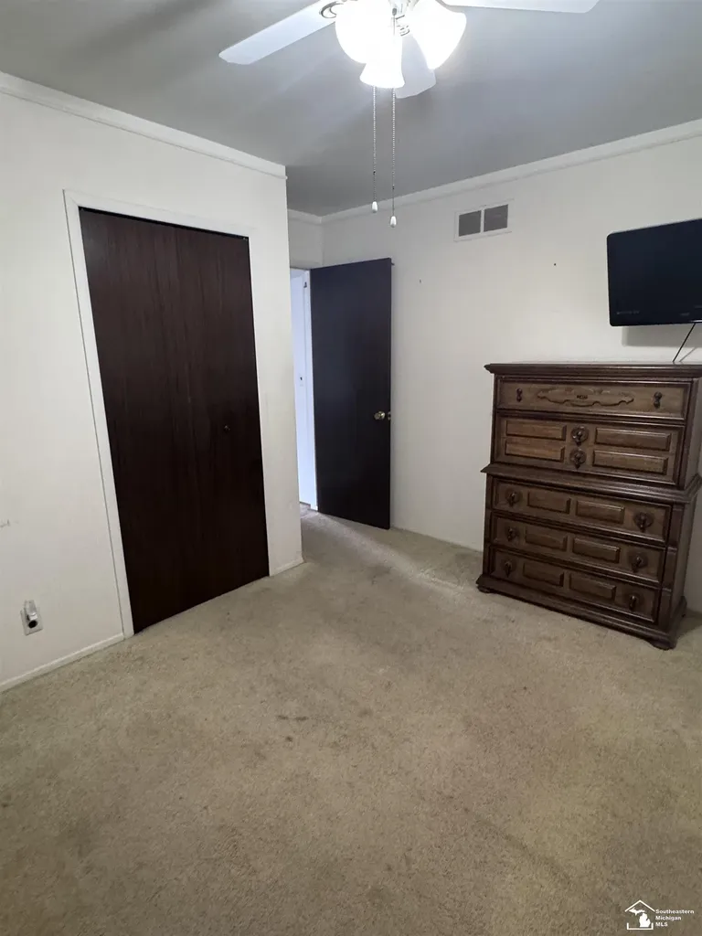 14712 Malcolm Street Southgate City MI 48195