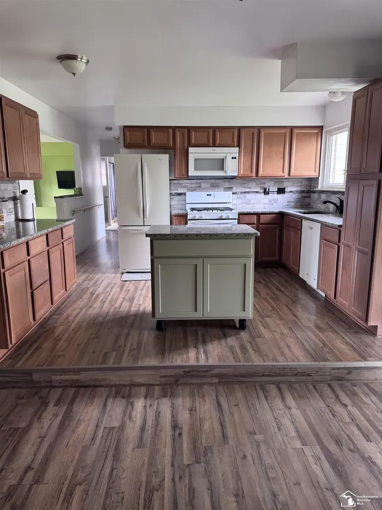 14712 Malcolm Street Southgate City MI 48195