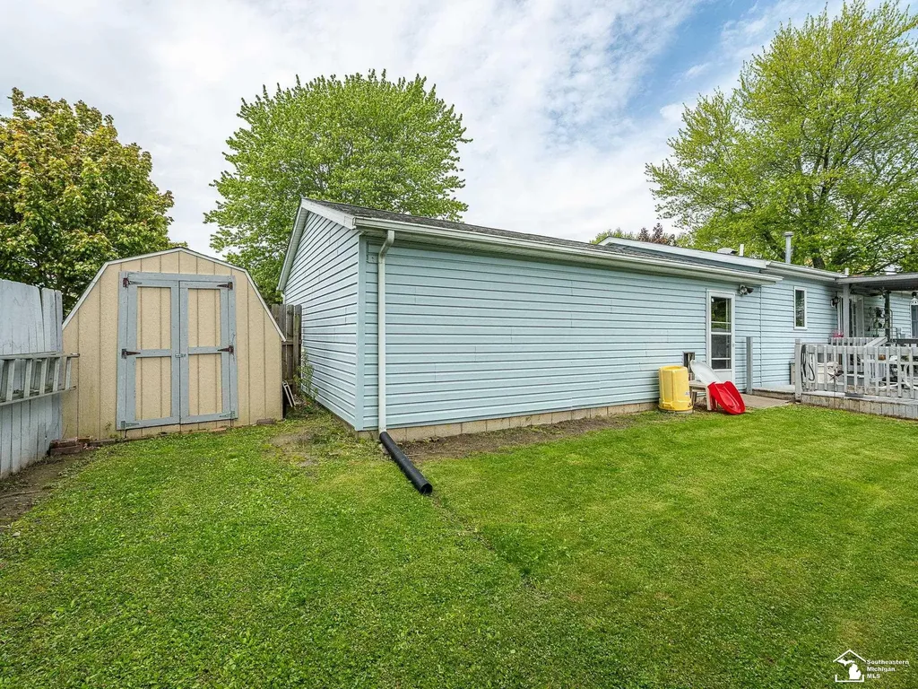 4972 Elm Street Frenchtown Township MI 48166