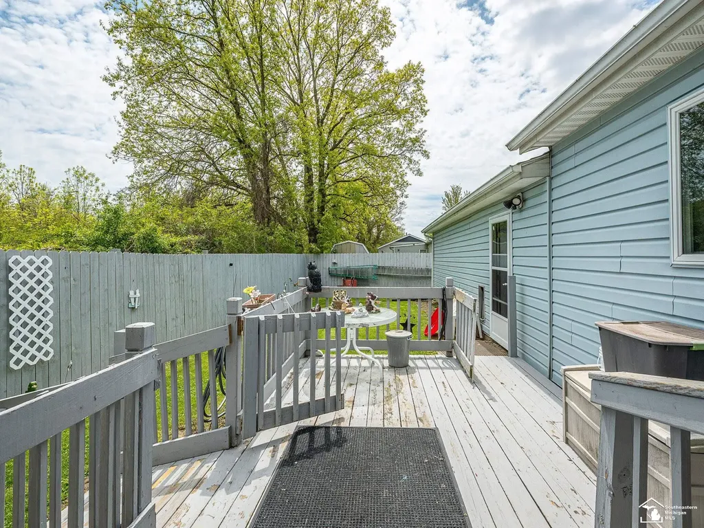 4972 Elm Street Frenchtown Township MI 48166