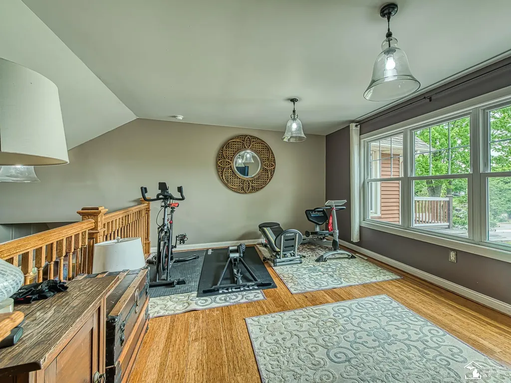 404 E Elm Avenue Monroe City MI 48162