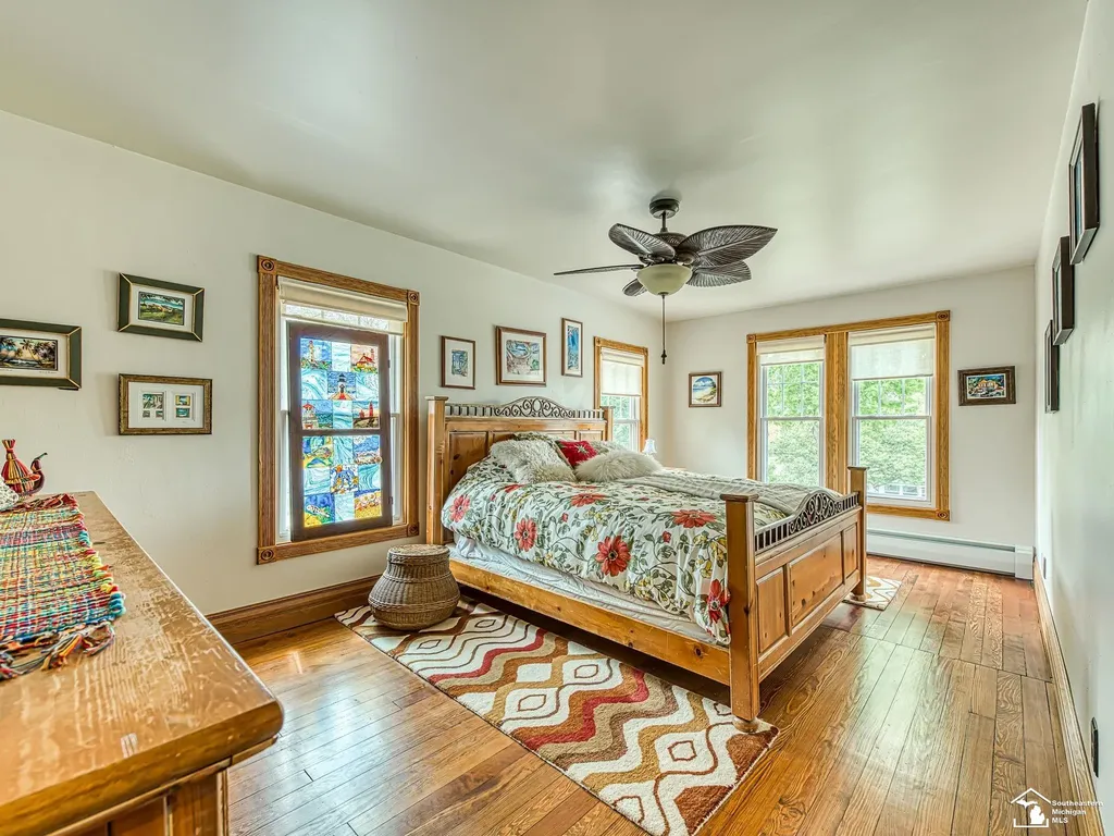404 E Elm Avenue Monroe City MI 48162