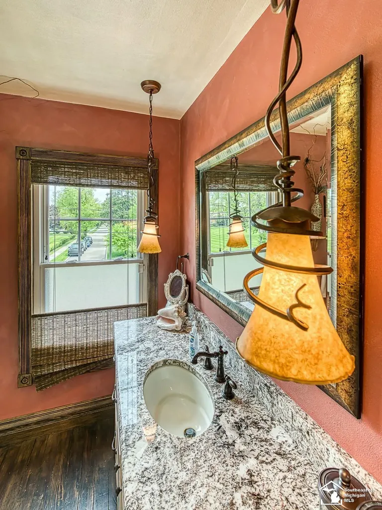 404 E Elm Avenue Monroe City MI 48162