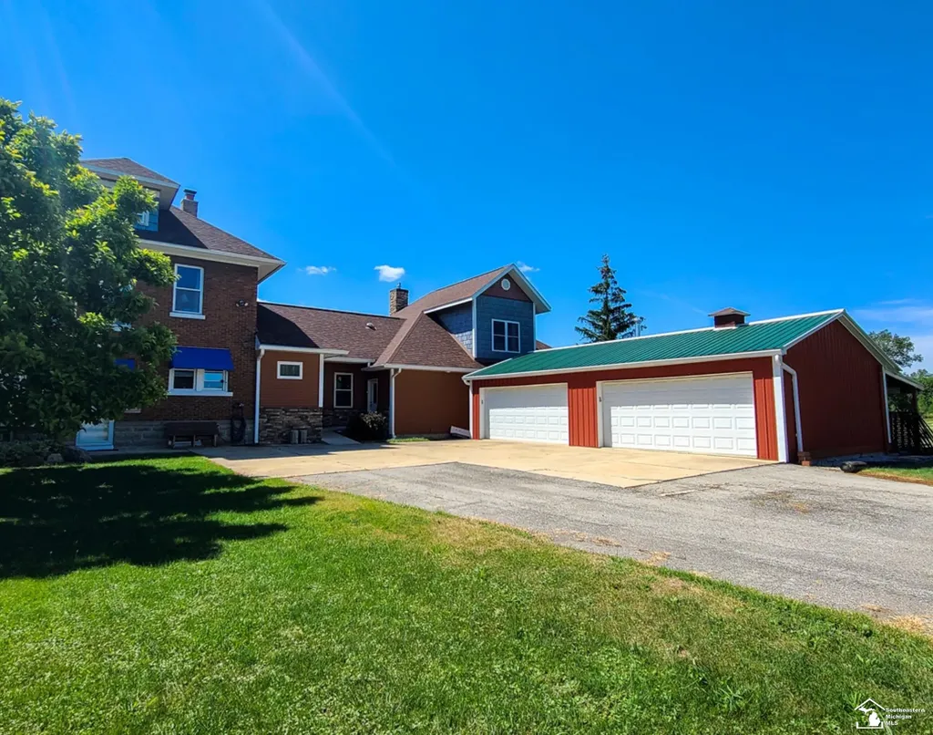 1827 Newport Road Ash Township MI 48166
