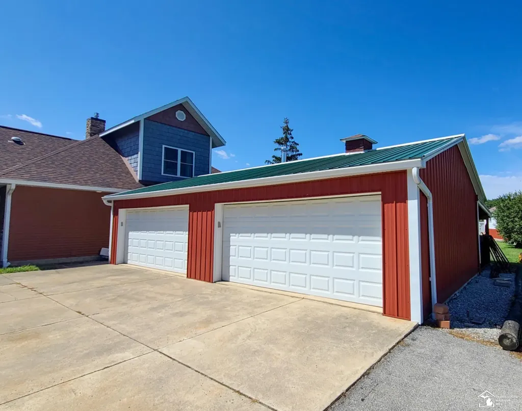 1827 Newport Road Ash Township MI 48166