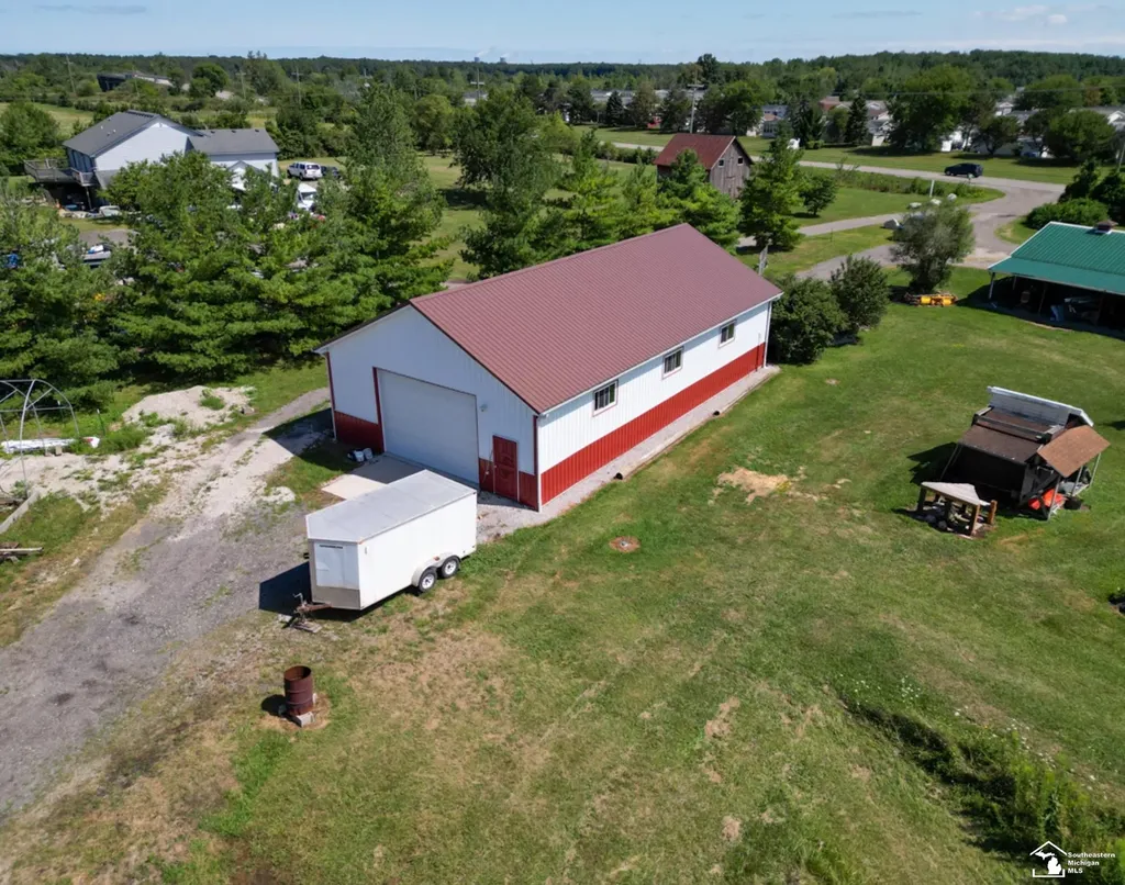 1827 Newport Road Ash Township MI 48166