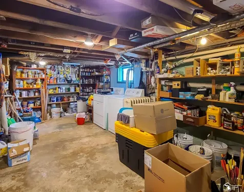 1827 Newport Road Ash Township MI 48166
