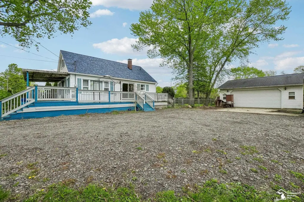13752 Laplaisance Road Monroe Charter Township MI 48161