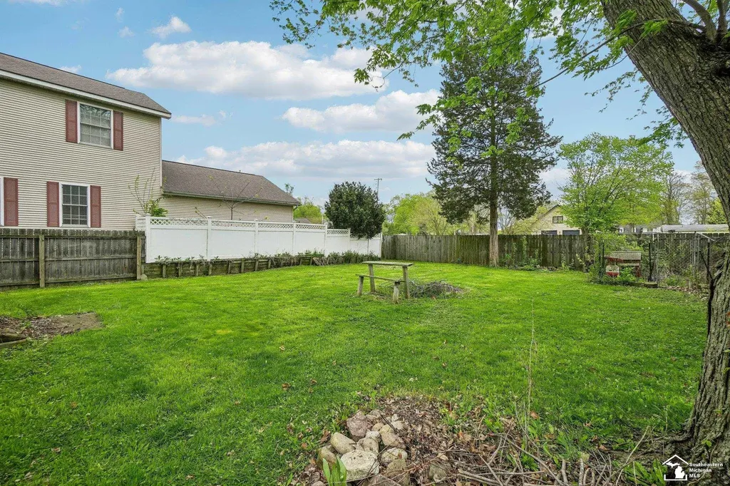 13752 Laplaisance Road Monroe Charter Township MI 48161