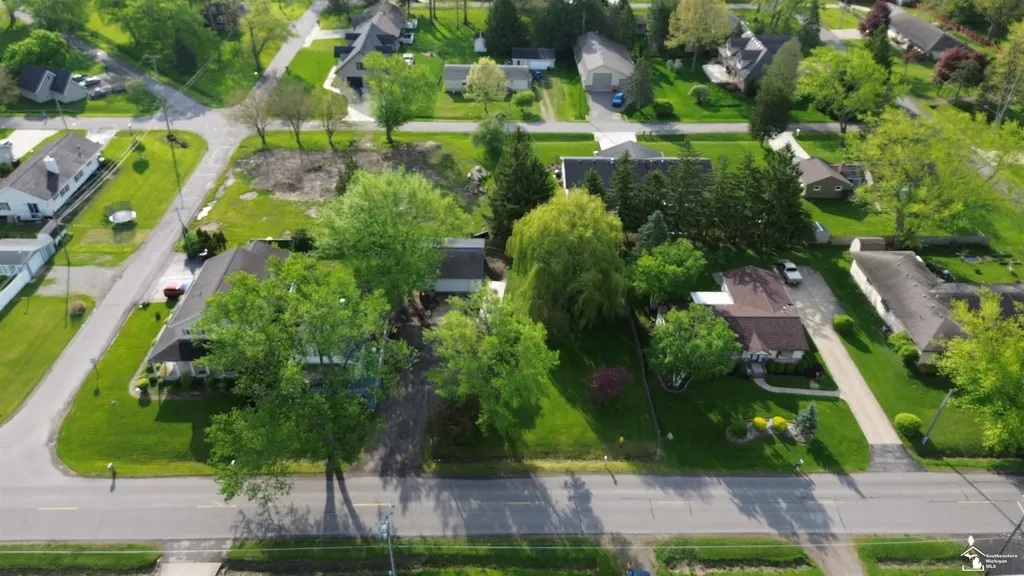 13752 Laplaisance Road Monroe Charter Township MI 48161