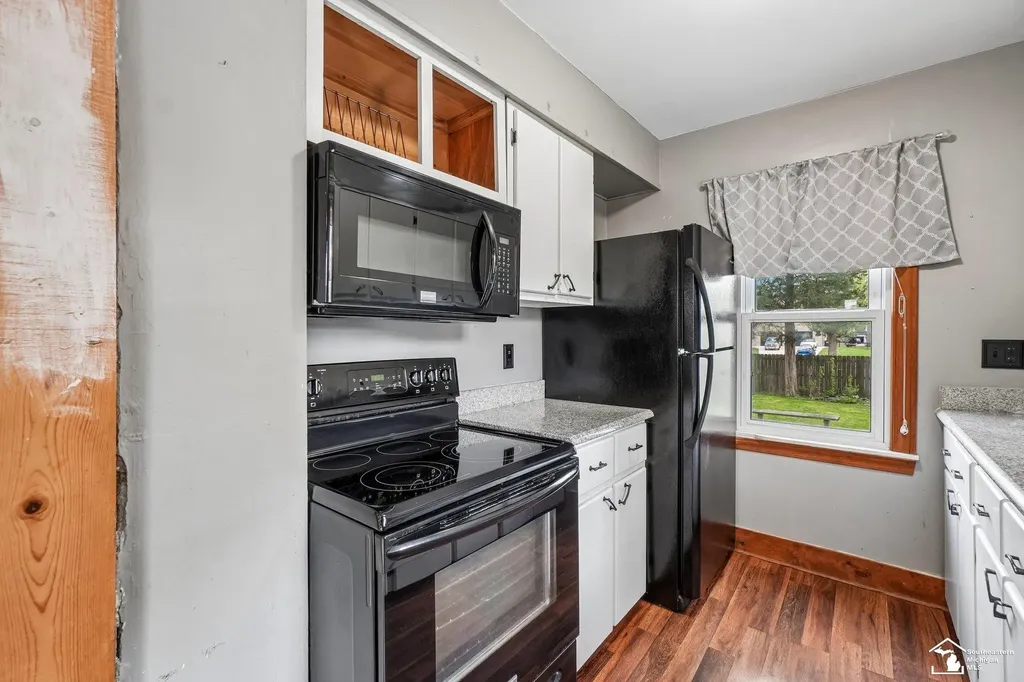 13752 Laplaisance Road Monroe Charter Township MI 48161