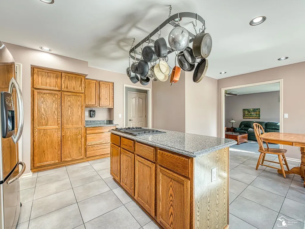 839 Kings Park Road Monroe Charter Township MI 48161