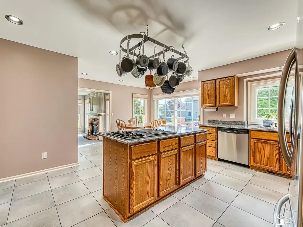 839 Kings Park Road Monroe Charter Township MI 48161
