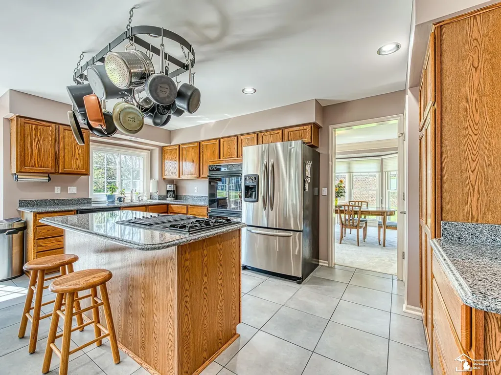 839 Kings Park Road Monroe Charter Township MI 48161