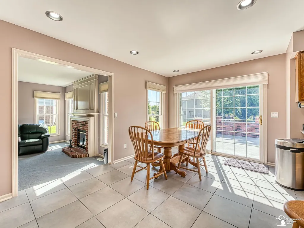 839 Kings Park Road Monroe Charter Township MI 48161