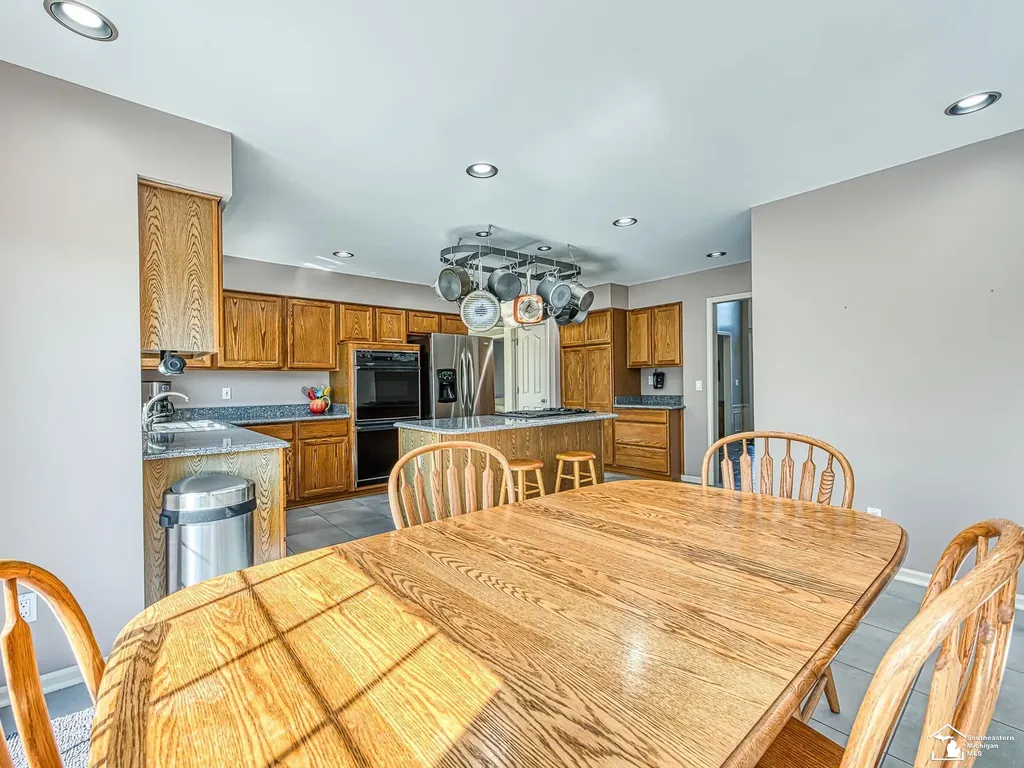 839 Kings Park Road Monroe Charter Township MI 48161