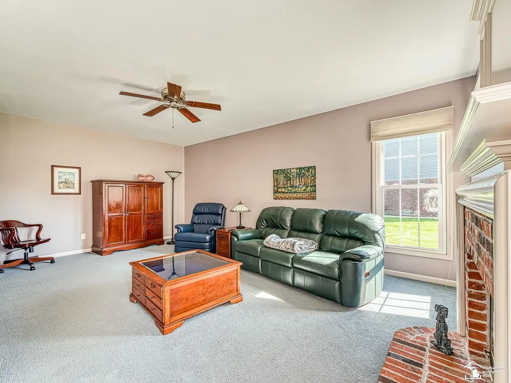 839 Kings Park Road Monroe Charter Township MI 48161
