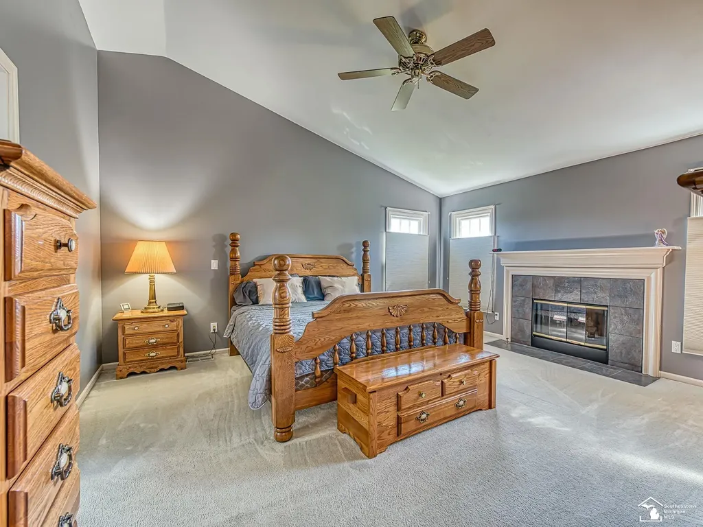 839 Kings Park Road Monroe Charter Township MI 48161