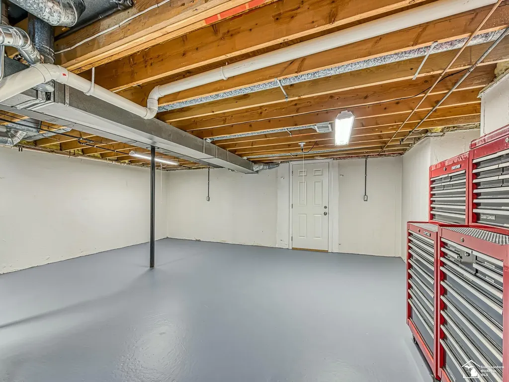 839 Kings Park Road Monroe Charter Township MI 48161