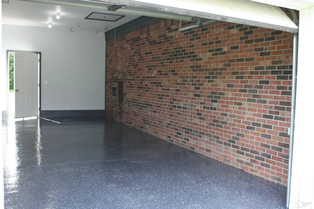 839 Kings Park Road Monroe Charter Township MI 48161
