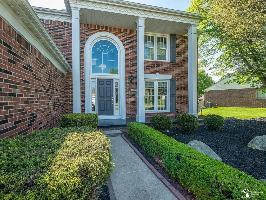 839 Kings Park Road Monroe Charter Township MI 48161